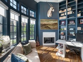 9 Upperway Lane, Houston TX 77056