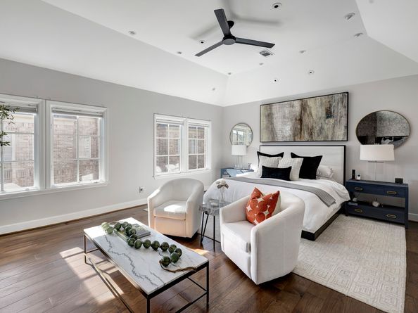 9 Upperway Lane, Houston TX 77056