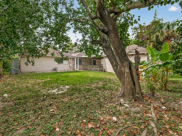 9030 Troulon Drive, Houston TX 77036