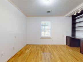 1915 Ashford Hollow Lane, Houston TX 77077