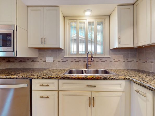 1915 Ashford Hollow Lane, Houston TX 77077