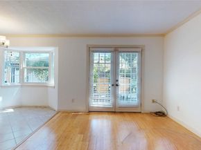 1915 Ashford Hollow Lane, Houston TX 77077