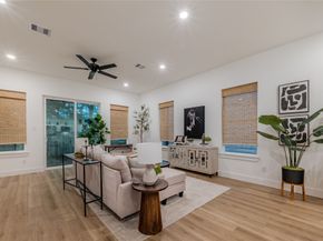 1911 Dewalt Street, Houston TX 77088