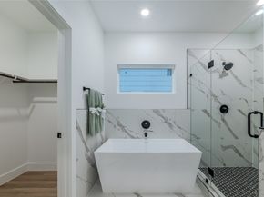 1911 Dewalt Street, Houston TX 77088