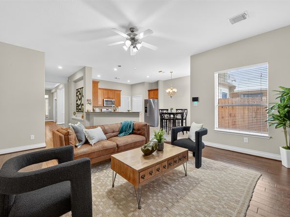 47 Crocus Petal Street, The Woodlands TX 77382