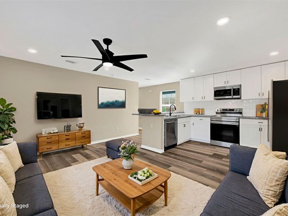 7814 Avenue F, Houston TX 77012