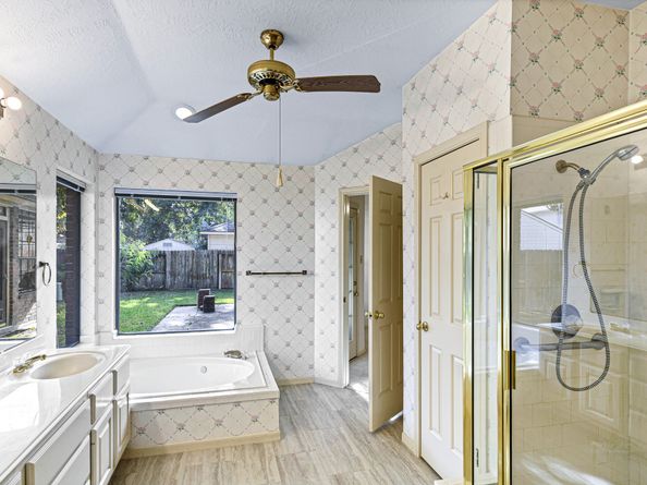 7810 Timberline Run Lane Lane, Houston TX 77095