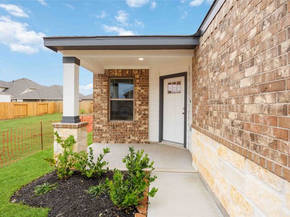 5313 Basquiat Drive, Houston TX 77048