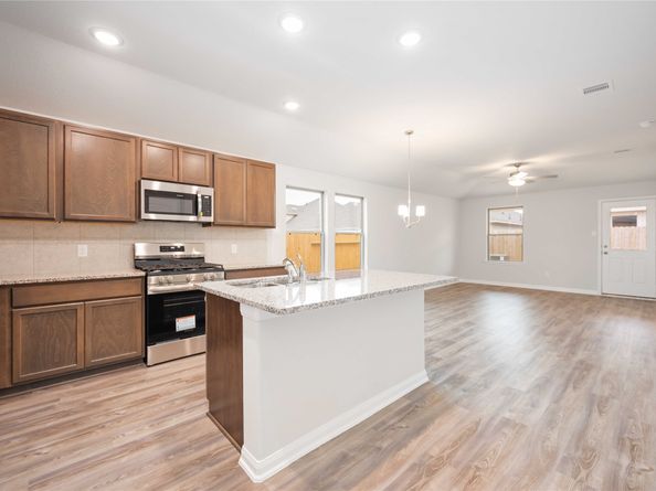 5313 Basquiat Drive, Houston TX 77048