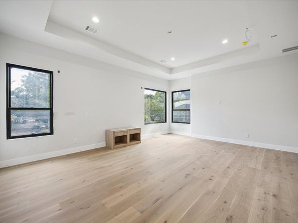 2102 Tangley Street, Houston TX 77005