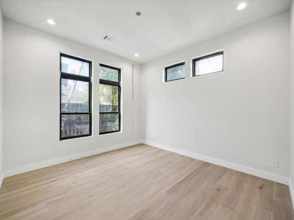 2102 Tangley Street, Houston TX 77005