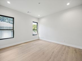 2102 Tangley Street, Houston TX 77005