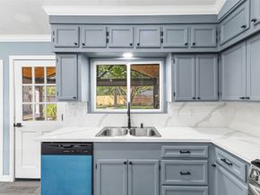 5402 Libbey Lane, Houston TX 77092