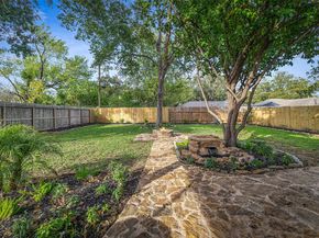 5402 Libbey Lane, Houston TX 77092