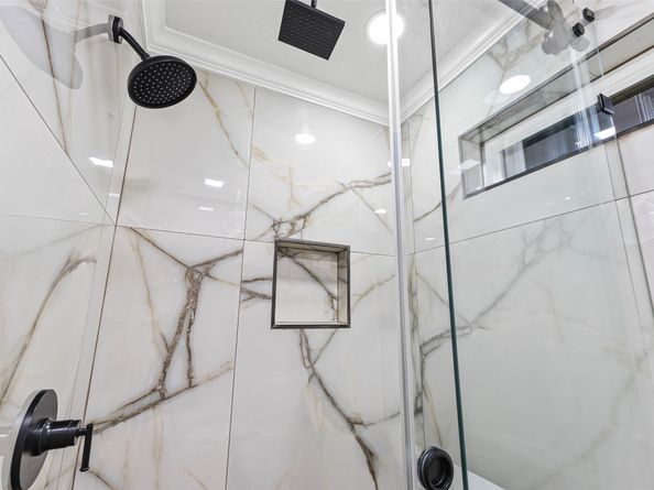 5402 Libbey Lane, Houston TX 77092