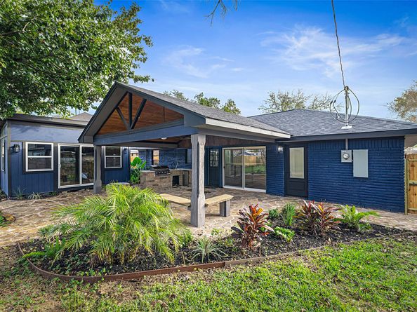 5402 Libbey Lane, Houston TX 77092