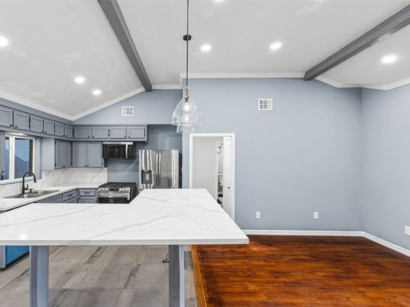 5402 Libbey Lane, Houston TX 77092