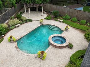 5611 Portal Drive, Houston TX 77096