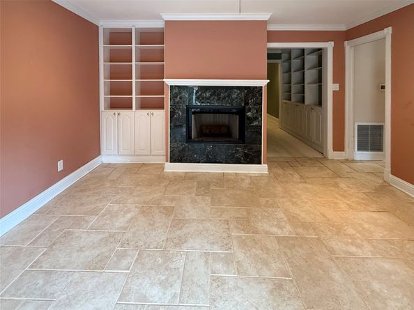 5611 Portal Drive, Houston TX 77096