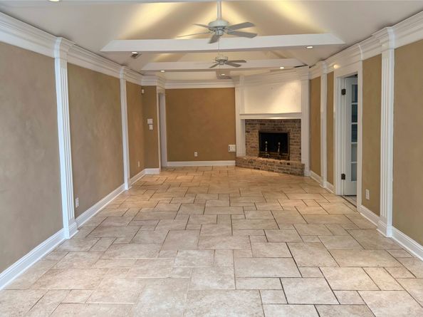 5611 Portal Drive, Houston TX 77096