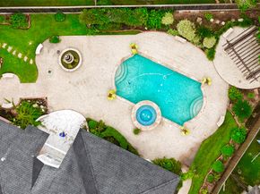 5611 Portal Drive, Houston TX 77096