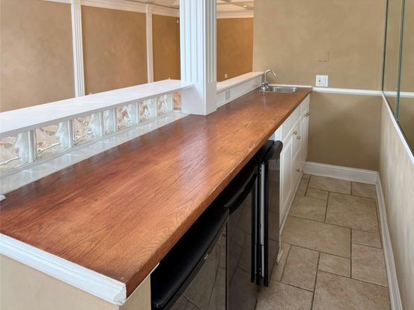 5611 Portal Drive, Houston TX 77096