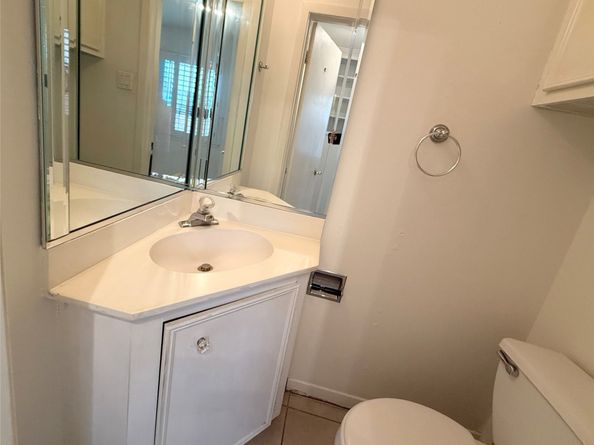 5611 Portal Drive, Houston TX 77096