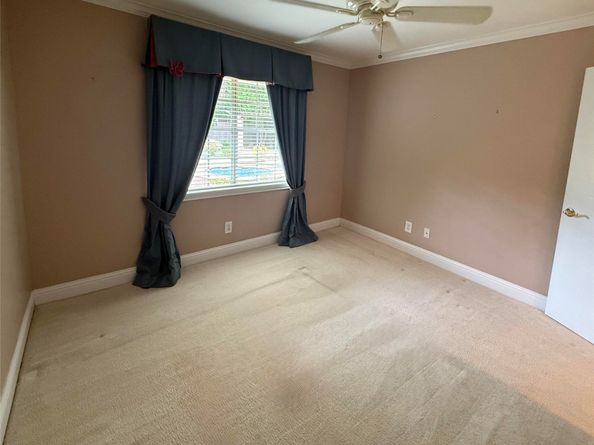 5611 Portal Drive, Houston TX 77096