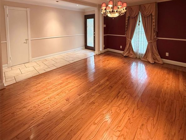 5611 Portal Drive, Houston TX 77096