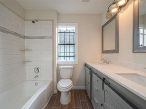 4034 King Street, Houston TX 77026