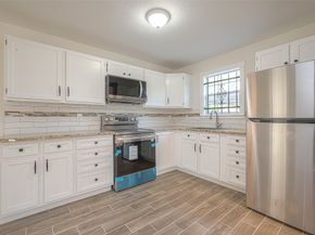 4034 King Street, Houston TX 77026