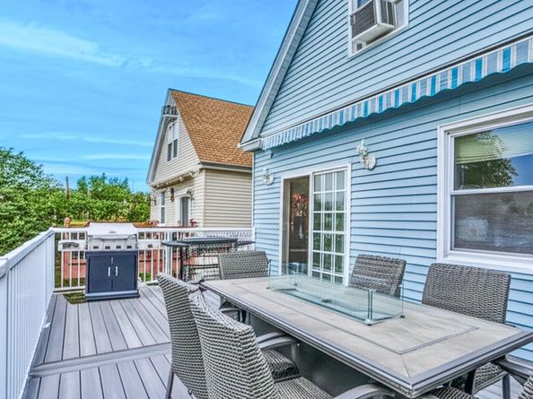 54 West 4th St, Bayonne NJ 07002