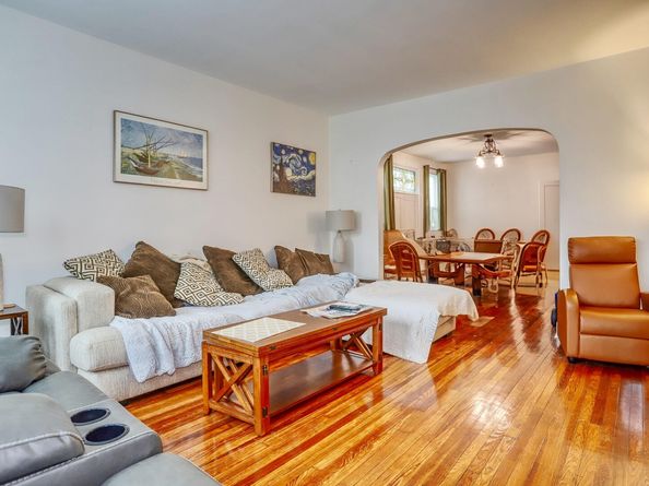 54 West 4th St, Bayonne NJ 07002