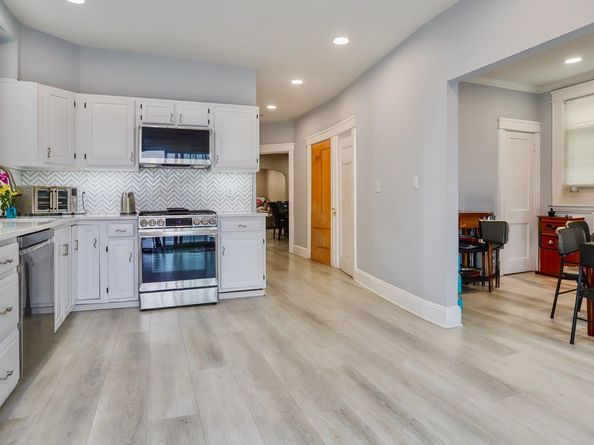 54 West 4th St, Bayonne NJ 07002