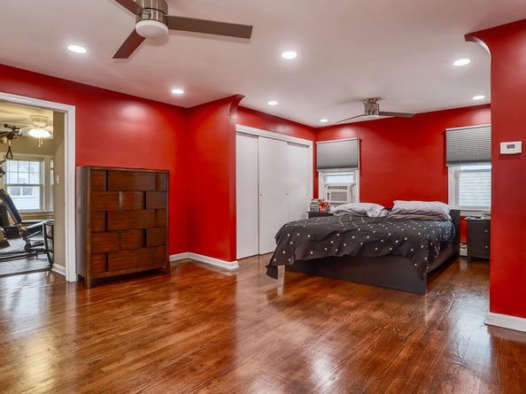 54 West 4th St, Bayonne NJ 07002