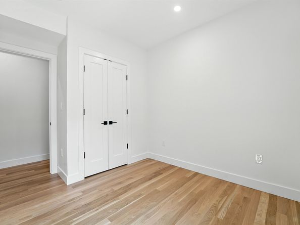 28 Beacon Ave 2, Jersey City NJ 07306