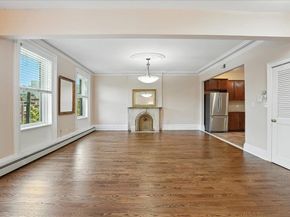 189 Christopher Columbus Dr 3, Jersey City NJ 07302