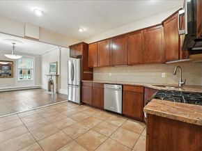 189 Christopher Columbus Dr 3, Jersey City NJ 07302