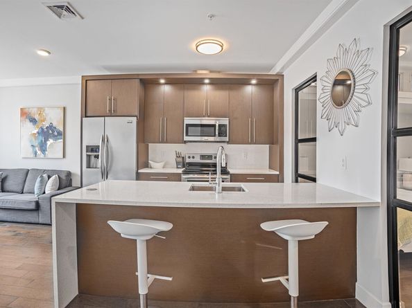 6401 Park Ave 401, West New York NJ 07093