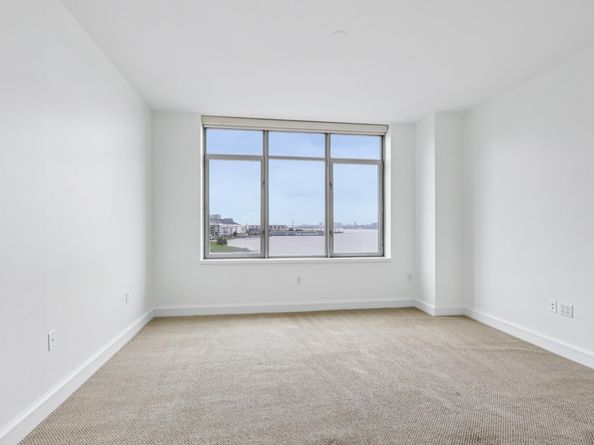 8100 River Rd 613, North Bergen NJ 07047