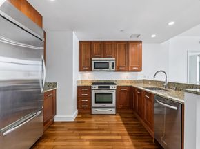 8100 River Rd 613, North Bergen NJ 07047