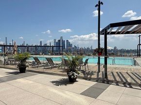 380 Mountain Rd 1112, Union City NJ 07087