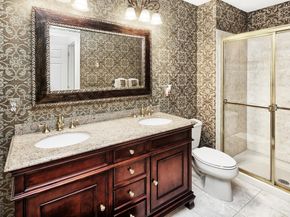 234 Price Ct, West New York NJ 07093