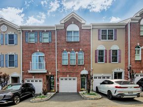 234 Price Ct, West New York NJ 07093