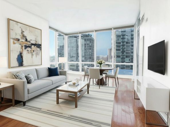 20 Newport Parkway 1512, Jersey City NJ 07310
