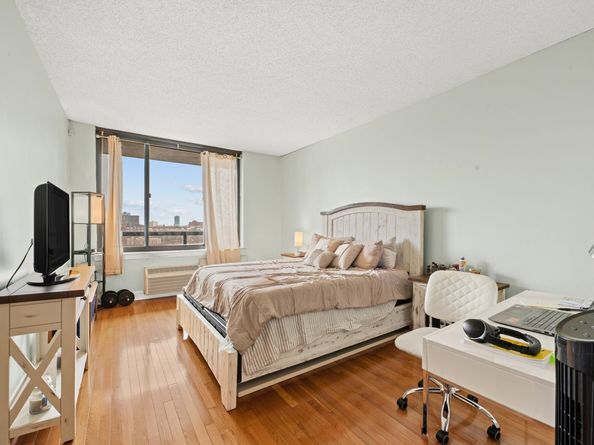 415 Newark St 7G, Hoboken NJ 07030