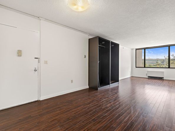 45 River Dr South 415, Jersey City NJ 07310