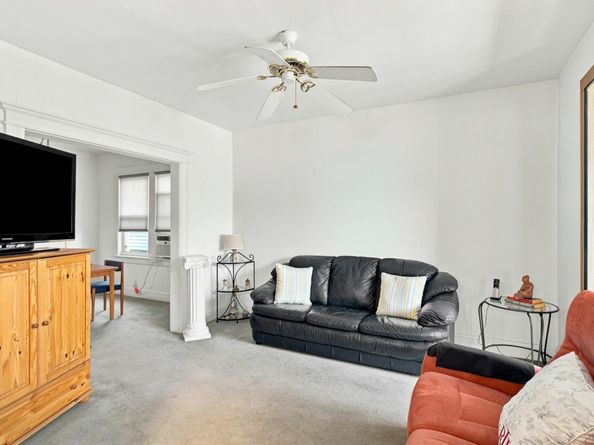 1512 80th St, North Bergen NJ 07047-4130