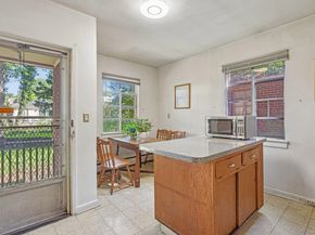 261 Garfield Ave, Jersey City NJ 07305
