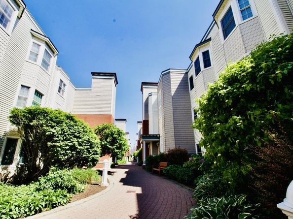 340 The Promenade, Edgewater NJ 07020